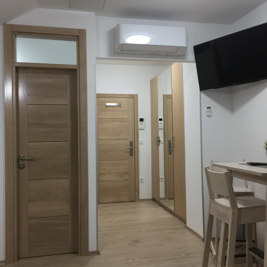 Sobe-Rooms Kvatric Ζάγκρεμπ Εξωτερικό φωτογραφία